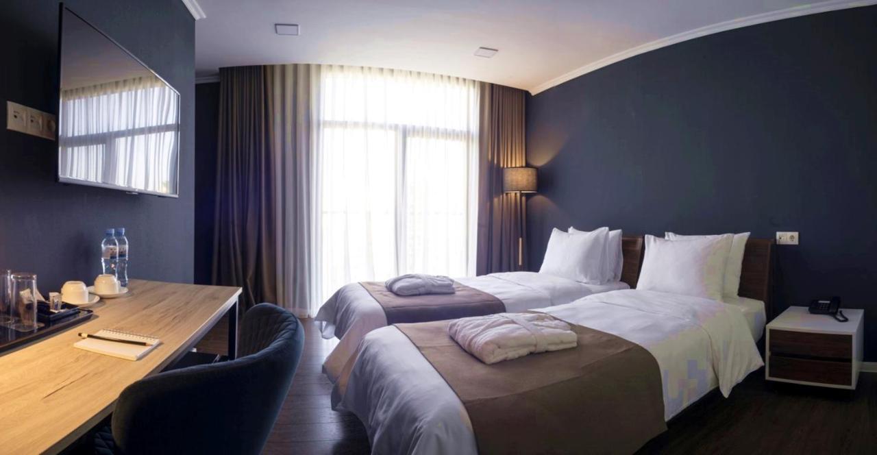 Bricks Hotel Tbiliszi Kültér fotó