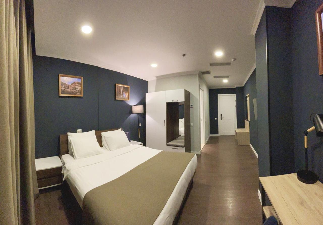 Bricks Hotel Tbiliszi Kültér fotó