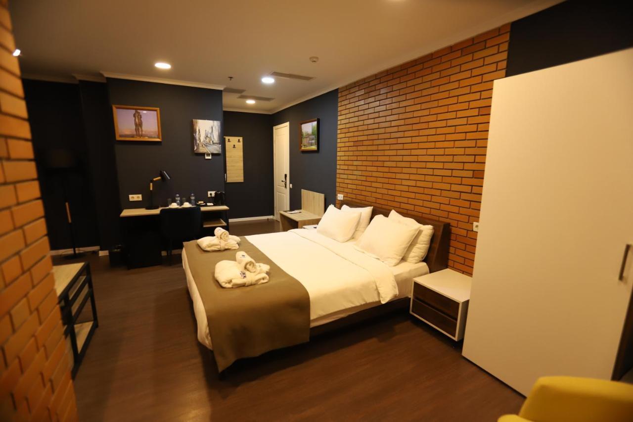 Bricks Hotel Tbiliszi Kültér fotó
