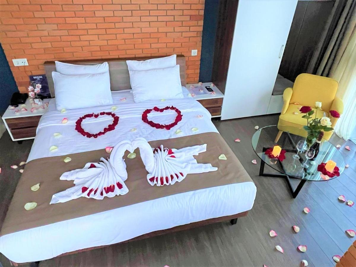 Bricks Hotel Tbiliszi Kültér fotó